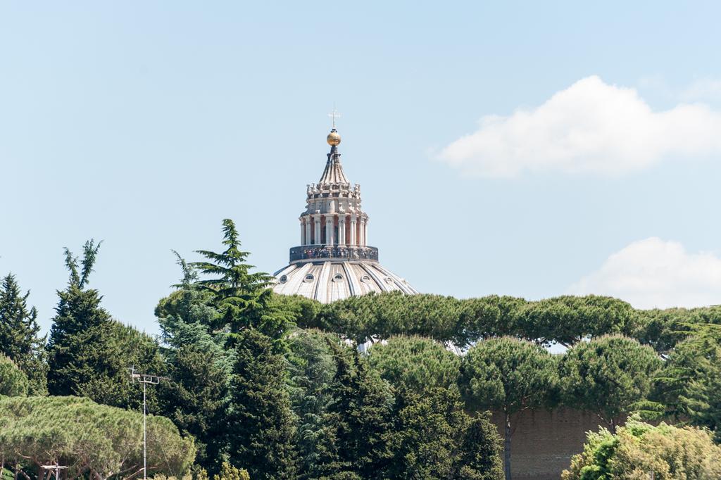 شقة La Lanterna Di San Pietro روما الغرفة الصورة
